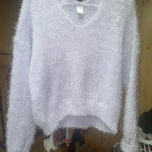 Arizona Jean Company Fuzzy V-Neck Sweater in Light Lavender